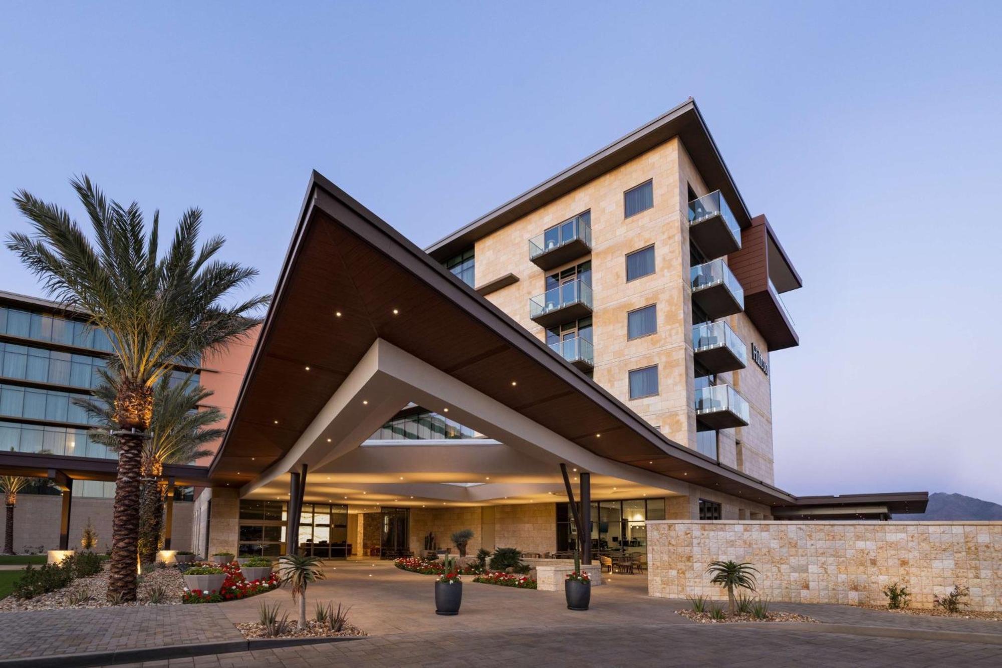 Hilton North Scottsdale At Cavasson Hotel Exterior photo